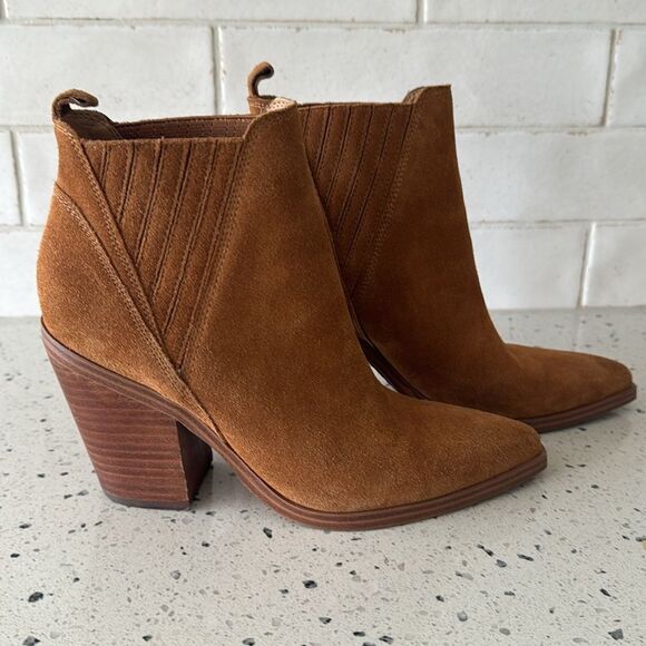 MARC FISHER GADRI Tan Suede Leather Ankle Booties Pointed Toe Pull On Size 7.5M - Picture 12 of 16